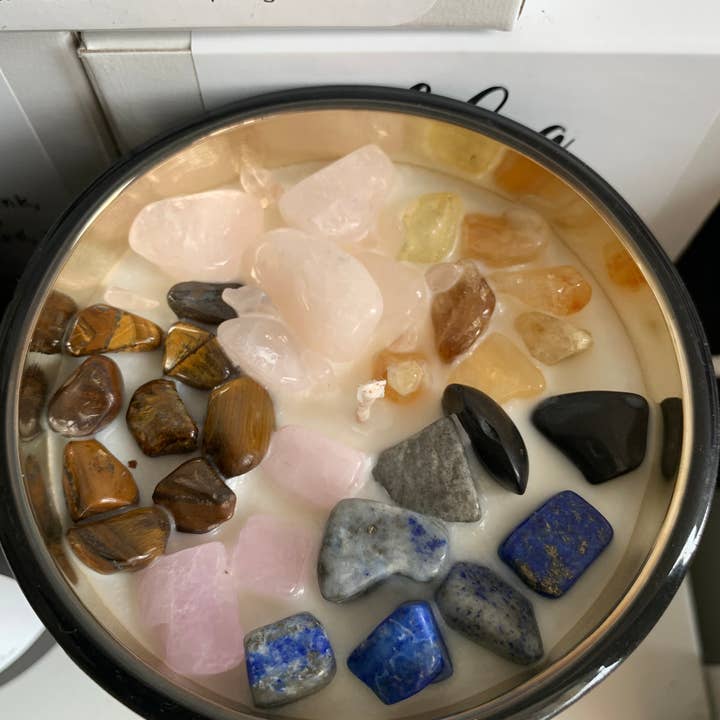 Libra ♎️ Zodiac Candle, Coconut Crème Luxury Wax Candle for wholesale by Lavish Bath Company