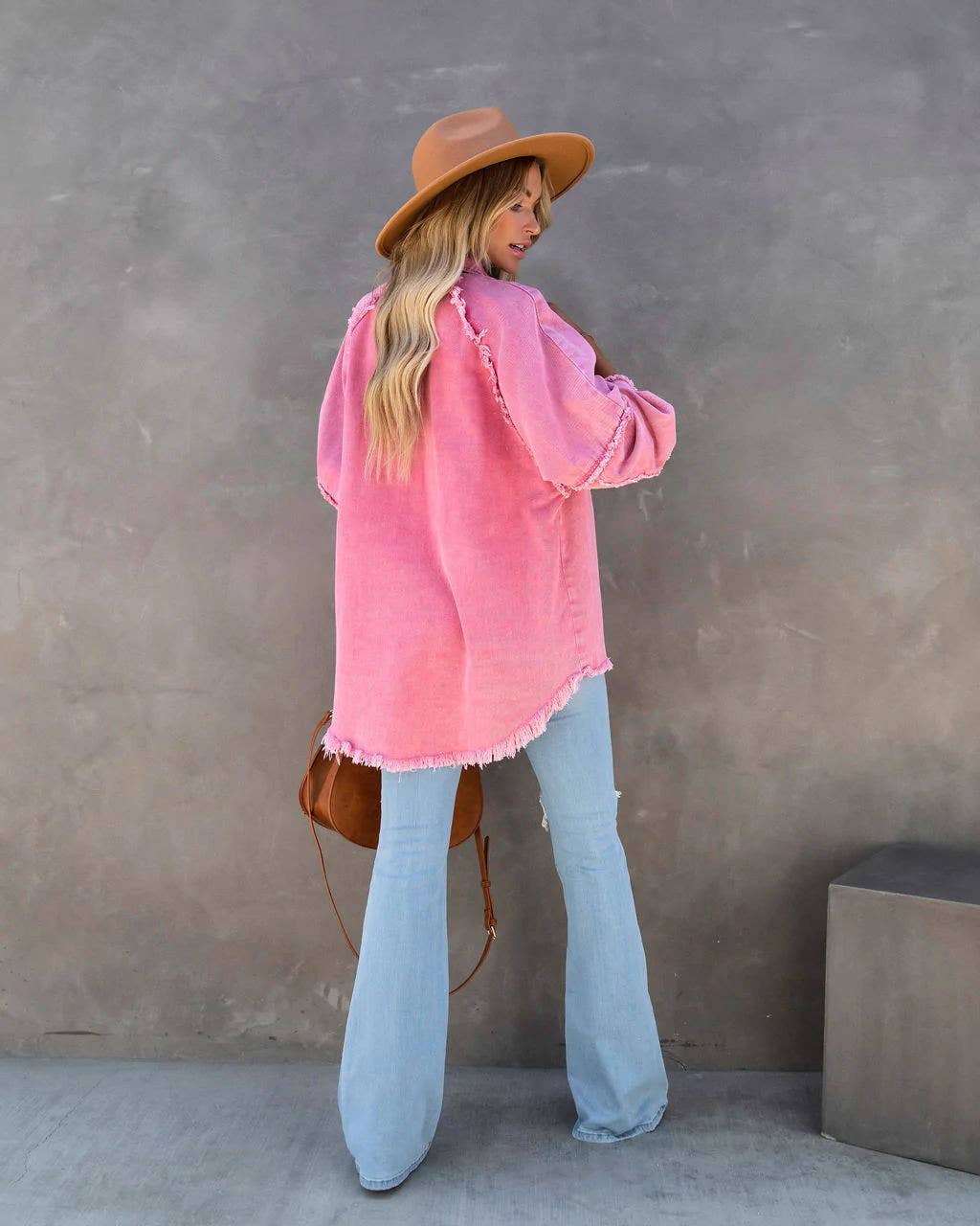 Sweetkama – Großhandel Hemdjacke/Shacket – Damen – Damenjacke mit langen Ärmeln in Uni-Farbe, Modell 5801312