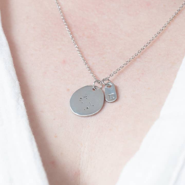 Collier Gémeaux pour la vente par Stamp and Stampbility