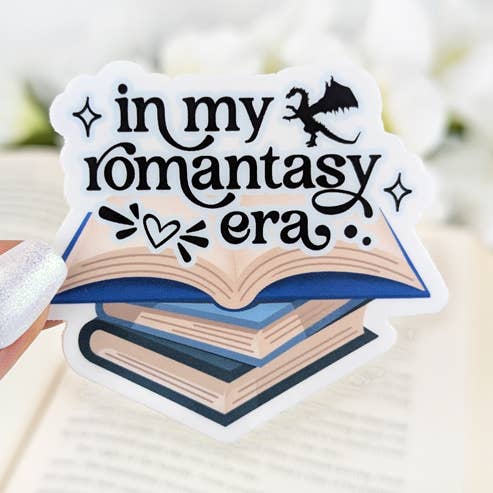 Autocollant vinyle "In My Romantasy Era" - Fantasy littéraire Booktok pour la vente par Aphrodite Bookclub