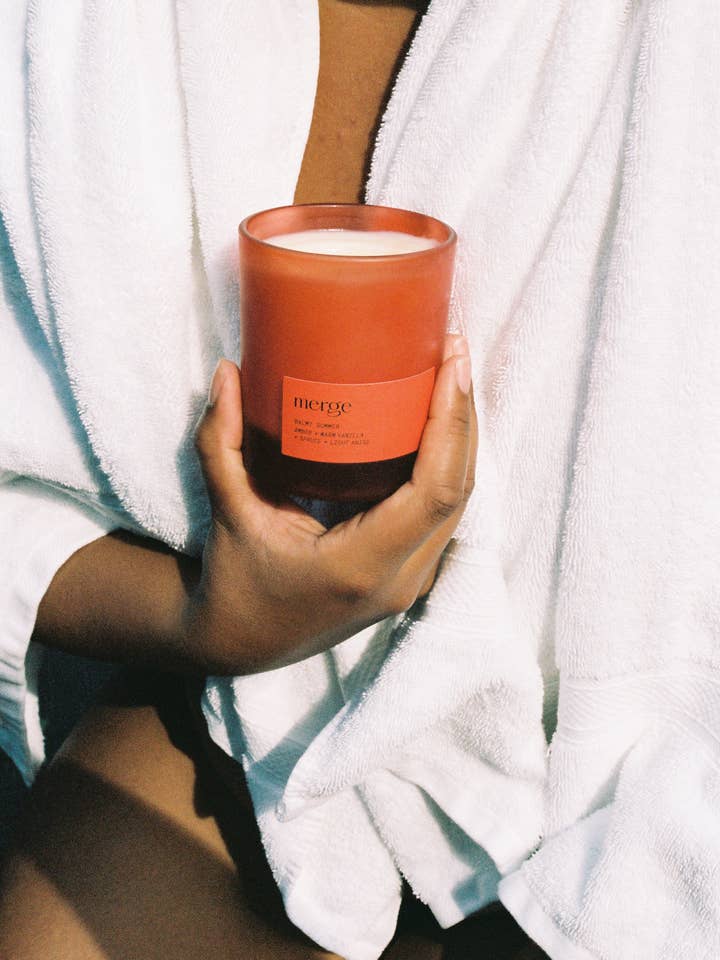 Bougie en cire de soja d'été doux pour la vente par Merge