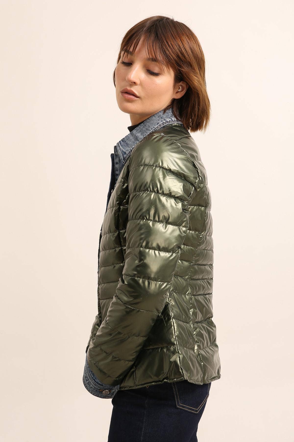 Attrait Paris - Wholesale Pufferjack - Dames - Kenza metalen jeansjack van twee materialen6