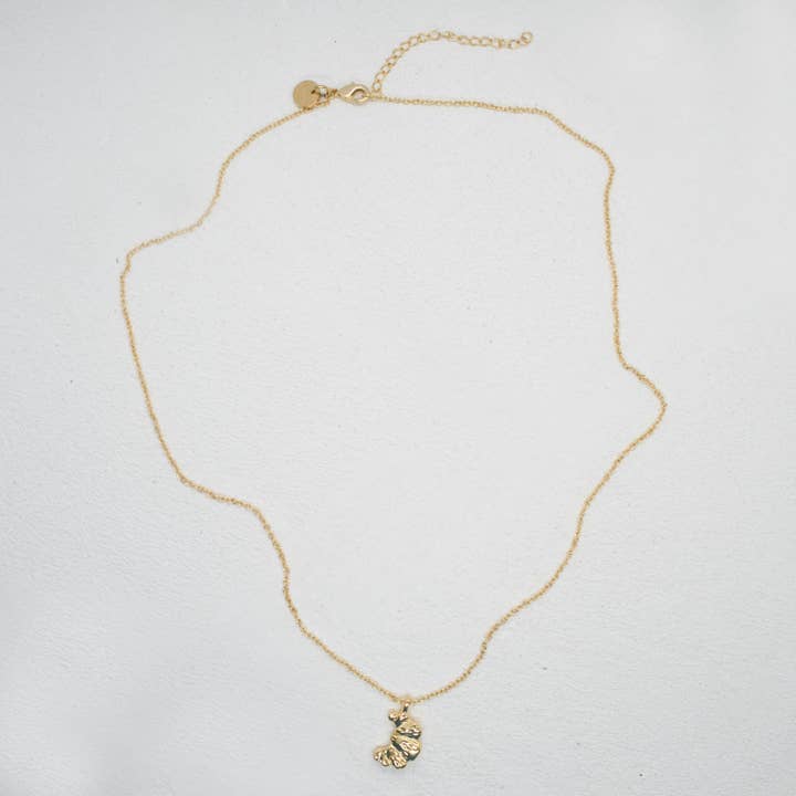 CIAO.STUDIOS - Wholesale Pendant/Charm Necklace - CROISSANT NECKLACE