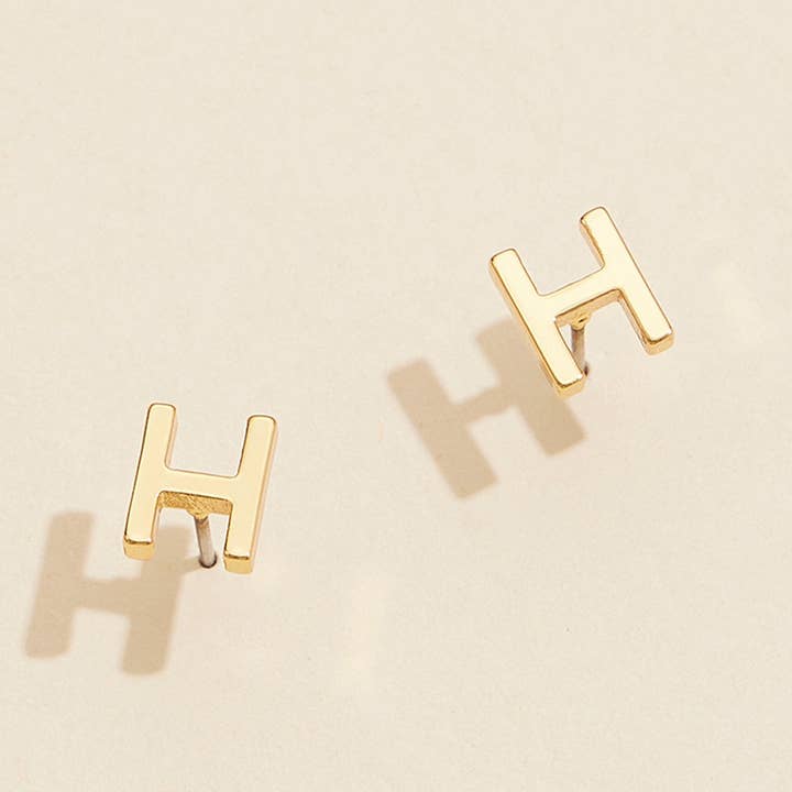 Sensibling Corp. – Brincos de pino por atacado – 16 Pares - Brincos de Tacha com Monograma Sortido2