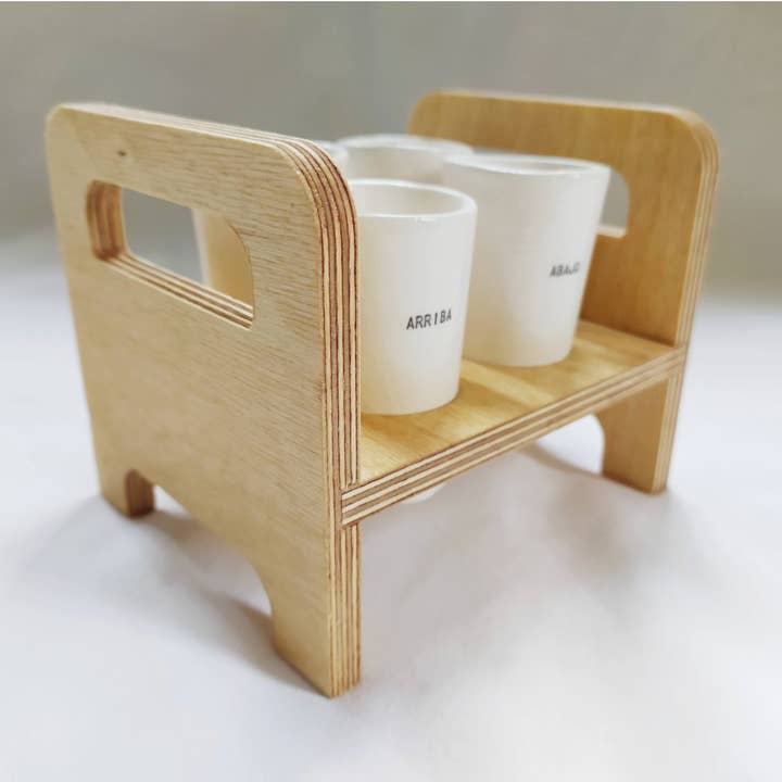 Tray with shot glasses for wholesale by MIYAYA
