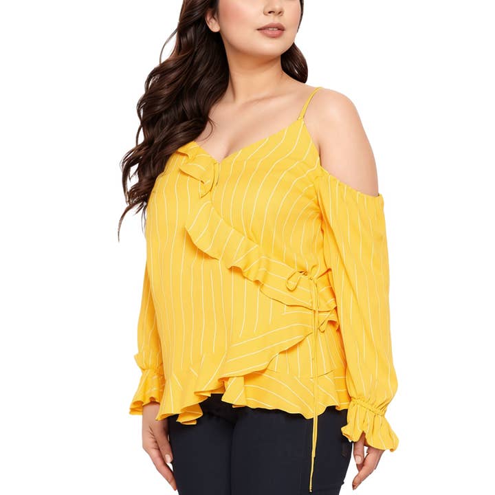 Robin K – Blusa - Mulher por atacado – Blusa de babados assimétrica tamanho grande da Nurode 1