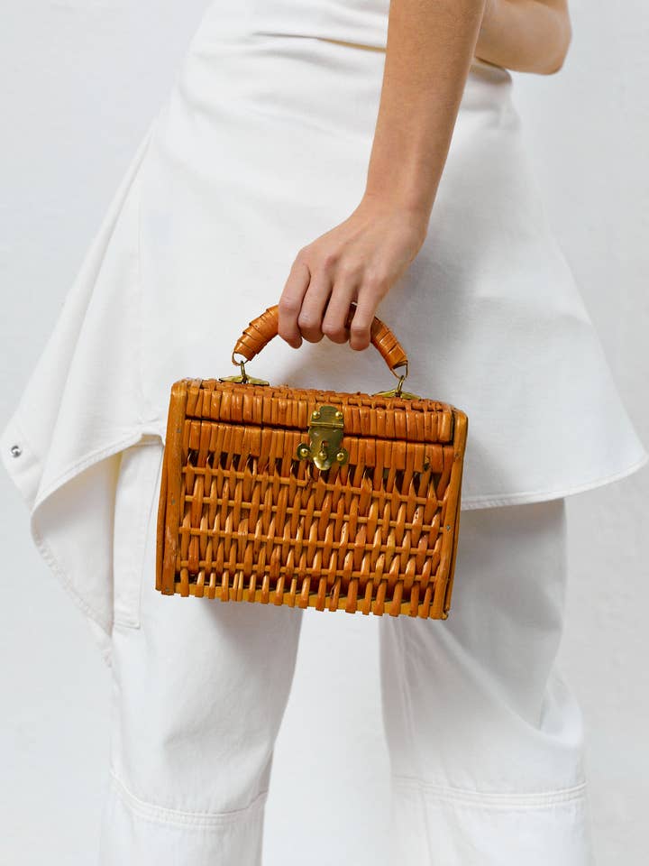 Natural wicker bag for wholesale by Eturel Madrid