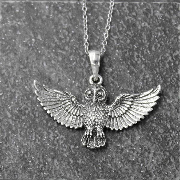 Goddess Design Studio - Vente Breloques/médailles personnalisées - Pendentif Chouette Volante en Argent Sterling en 2 Tailles !3