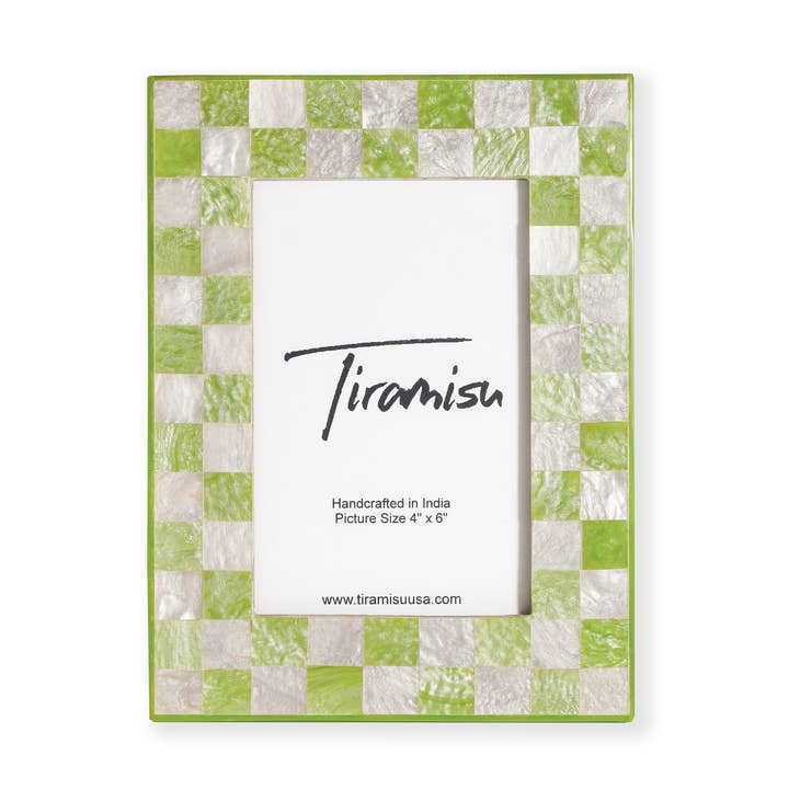 Verdant Vista: Green & Ivory Resin Picture Frame for wholesale by Tiramisu
