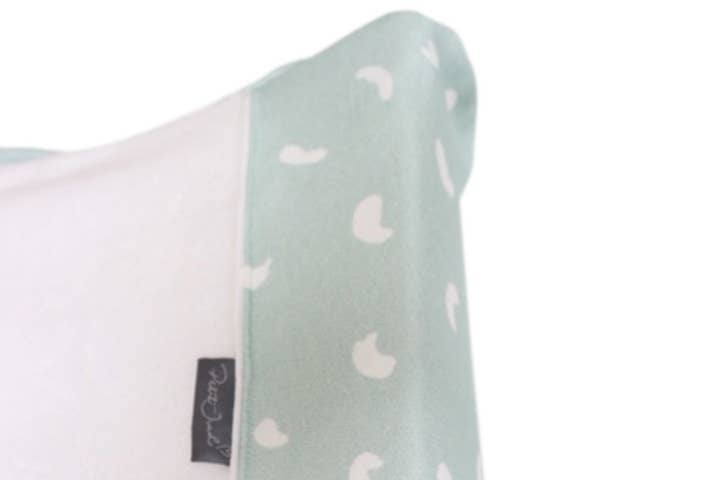 Wickelunterlage, grüne Bohne/weißer Teddybär für den Großhandel von Petit Juul