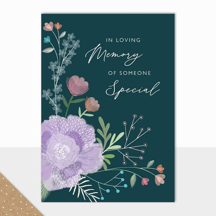 Eden - In liebevoller Erinnerung an jemanden Besonderen (Floral) für den Großhandel von Laura Darrington Design Ltd