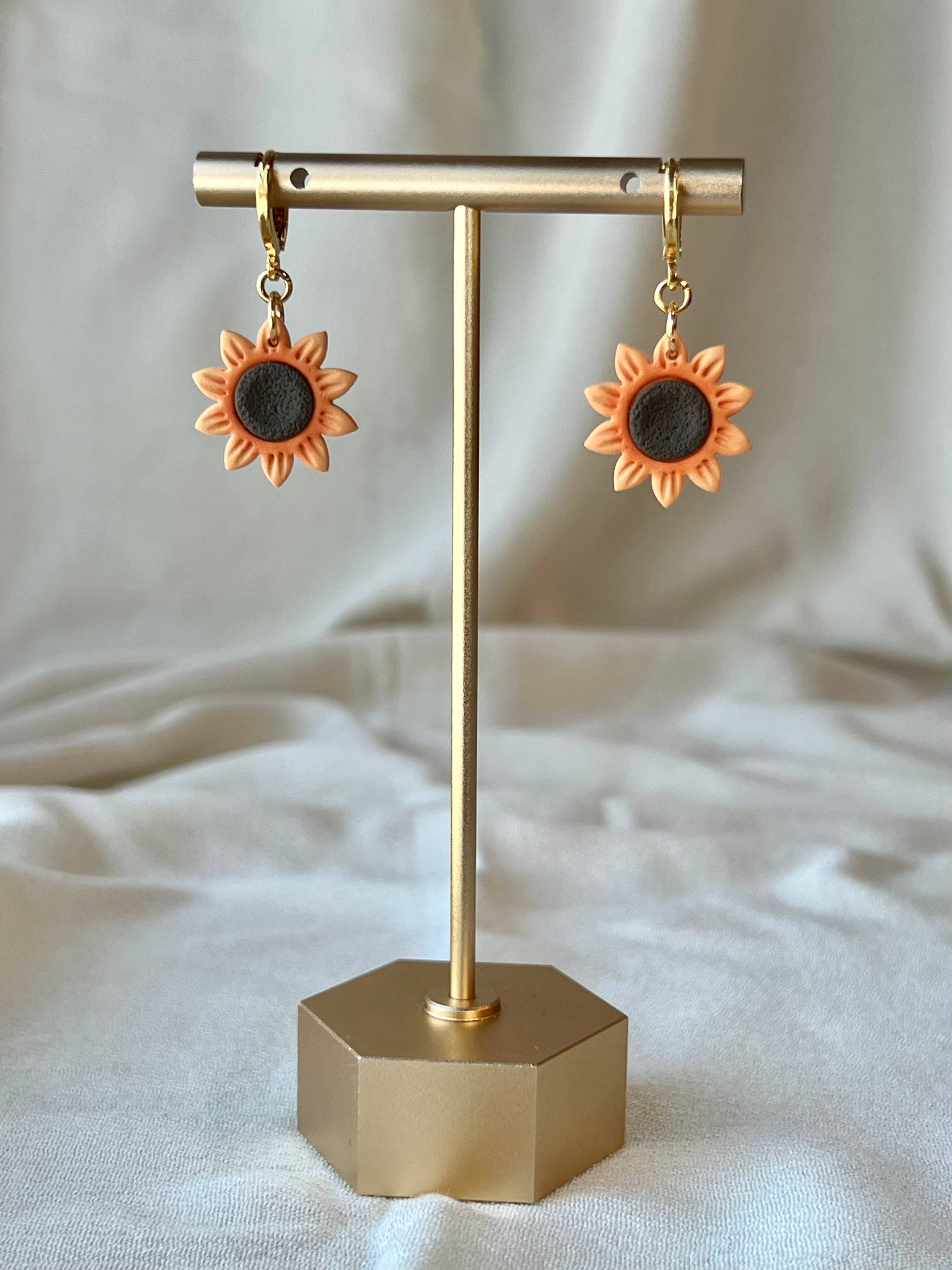 Hayden Handcraft - Wholesale Dangle Earrings - Sunflower Earrings2