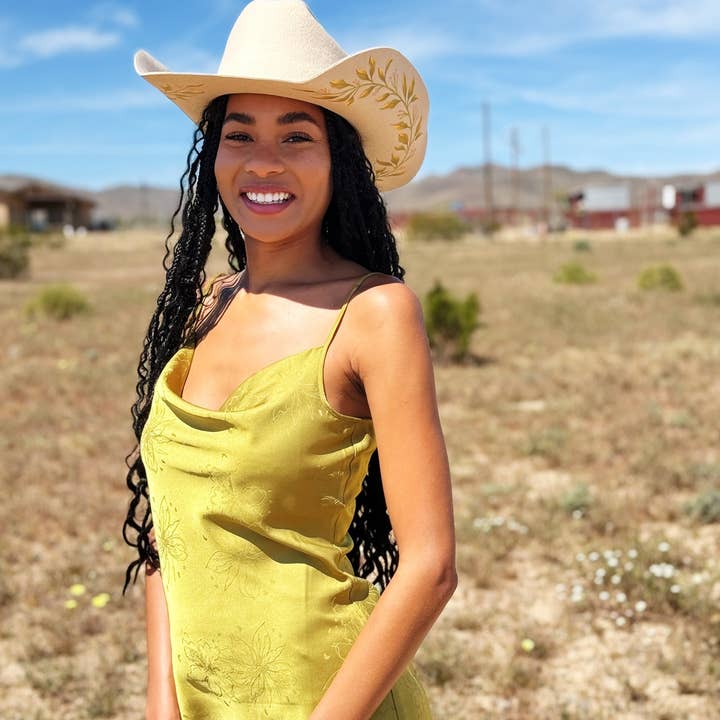 Wild as Heck - Wholesale Cowboy Hat - Women's - The Western Kingsley (cattleman, western, wool) 1