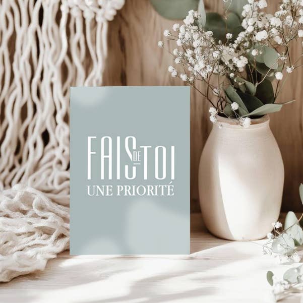 Le Papier Fait De La Résistance - Wholesale Postcard Set - SET of 5 postcards + 5 kraft envelopes3