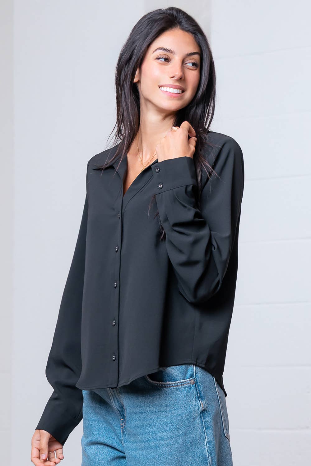Taelynn - Wholesale Button Down Shirt - Women's - ST88298T-LONG SLEEVE BUTTON DOWN V-NECK SOLID SHIRT3