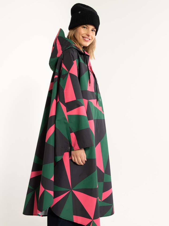 Danefae København – Engroshandel Regnjakke - Dame – Danebodil Rainponcho Black TRIANGULATE
