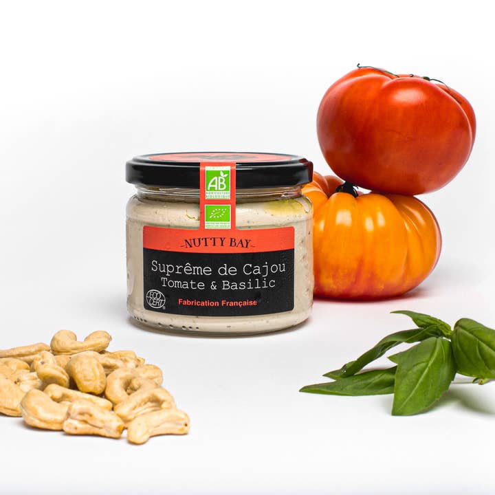 Suprême de Cajou Tomate & Basilic pour la vente par NUTTY BAY
