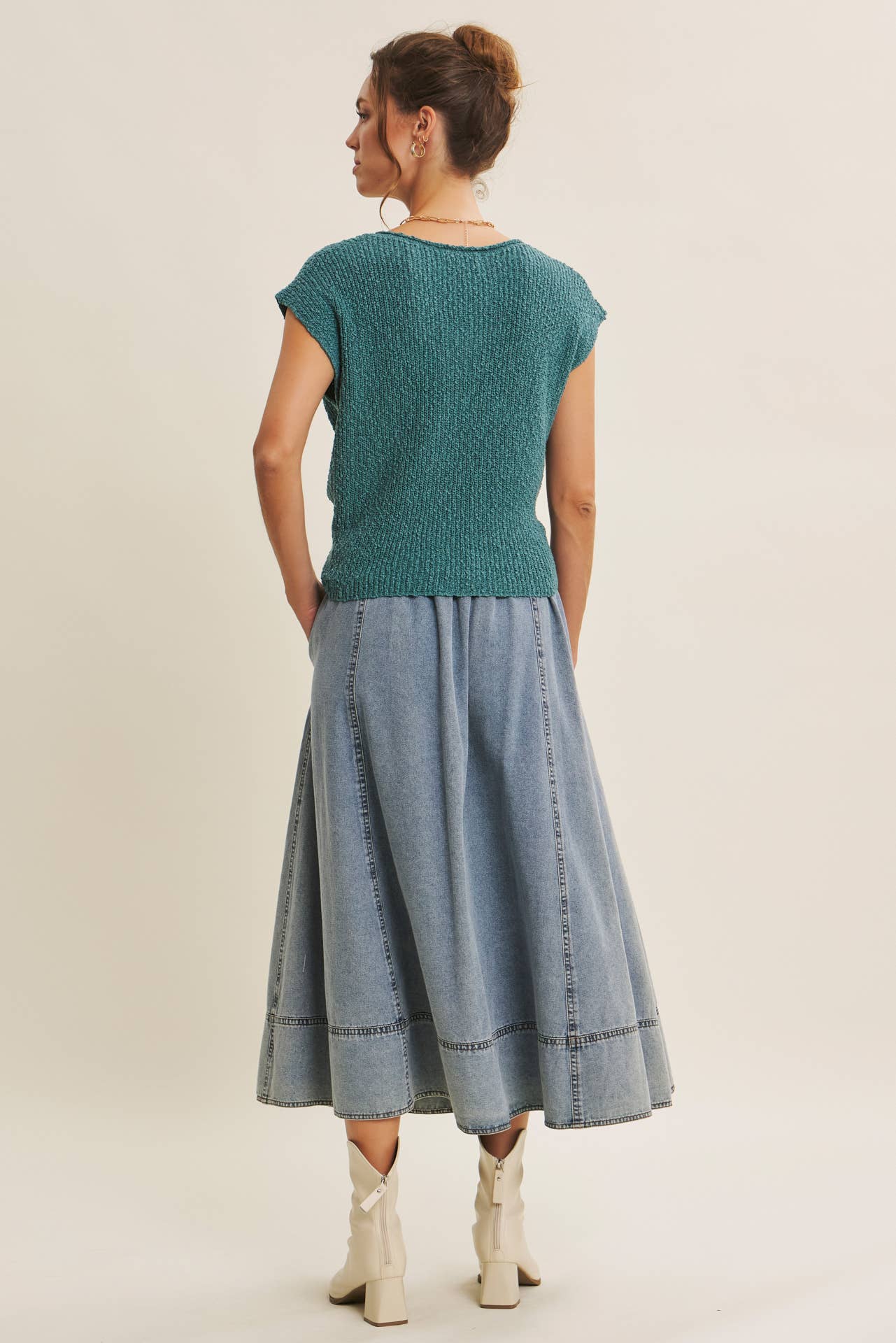 in february - Wholesale Knit Sweater - Women's - RELAXED FIT SLUB KNIT SWEATER TOP WITH SPLIT NECK44