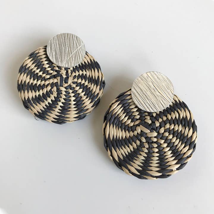 Iraca Solodad Earrrings w/ Gold & Silver for wholesale by Belart Fair Trade