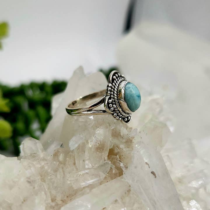 Meraki Gemstones - Venta al por mayor Anillos grandes/de cóctel - Anillo de plata de ley (925) con gema semipreciosa de larimar.3