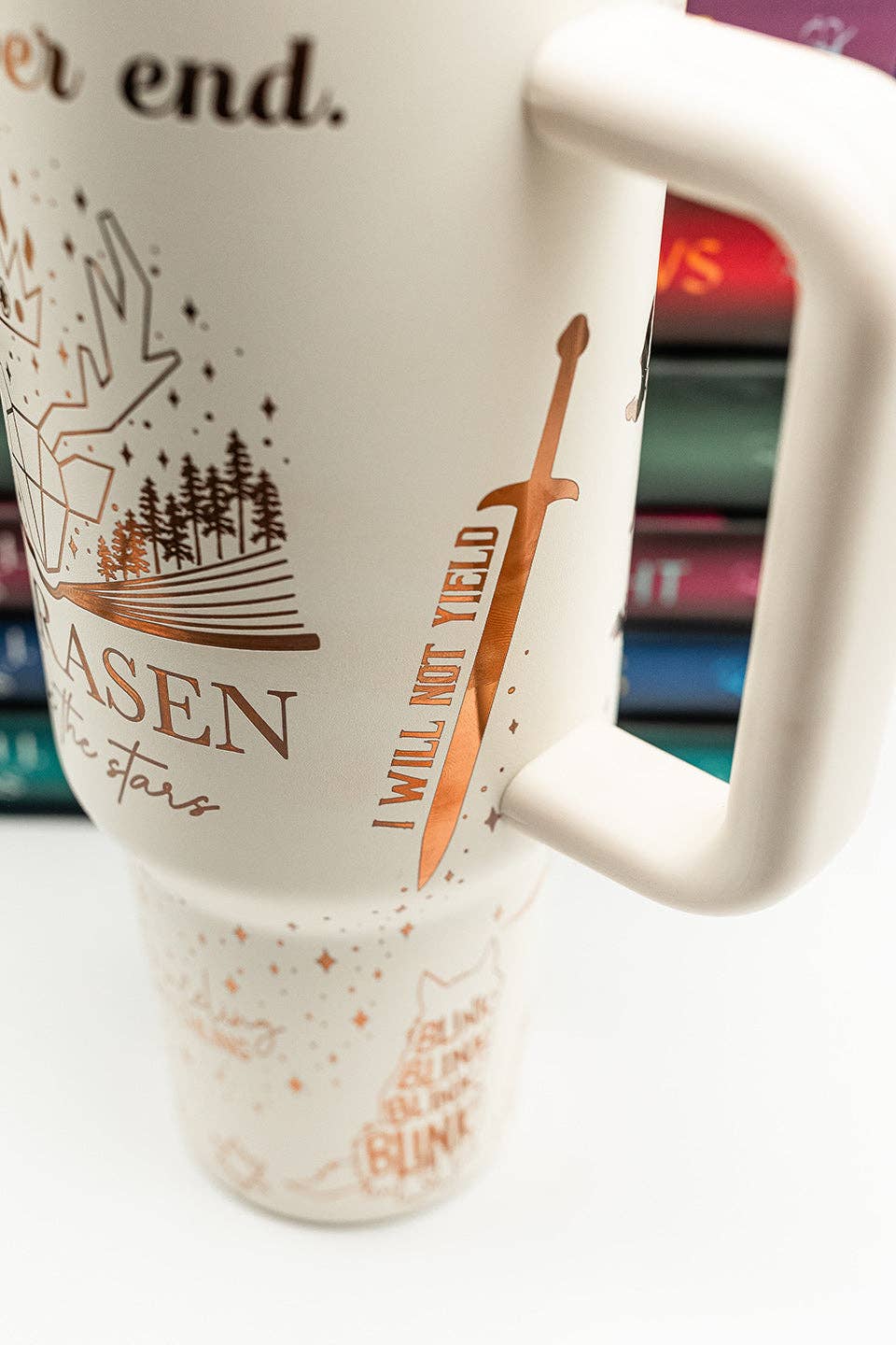 zoo&roo - Wholesale Insulated Mug/Tumbler - Throne of Glass 40 oz engraved tumbler | officially licensed7