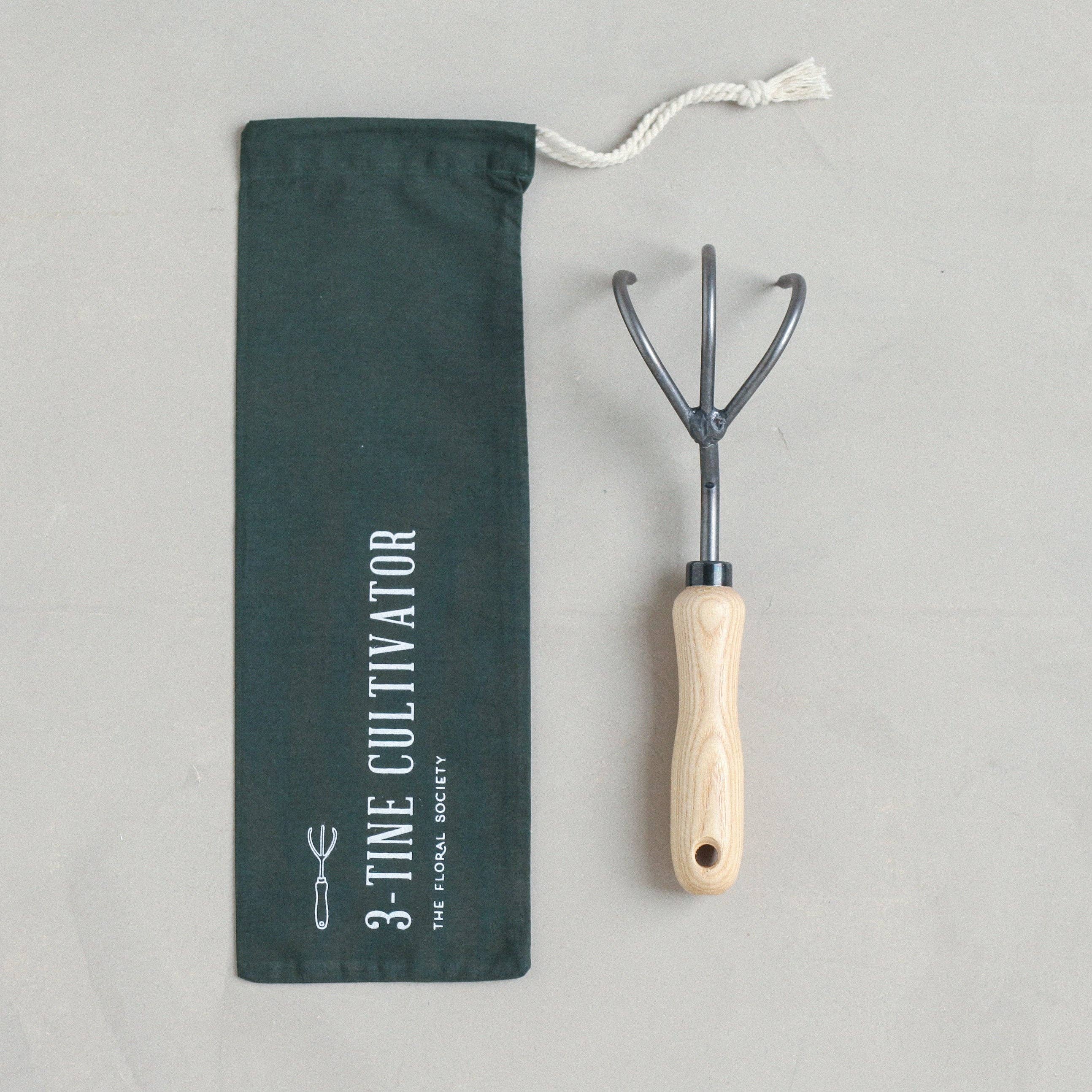 The Floral Society - Wholesale Garden tool - 3-Tine Cultivator1