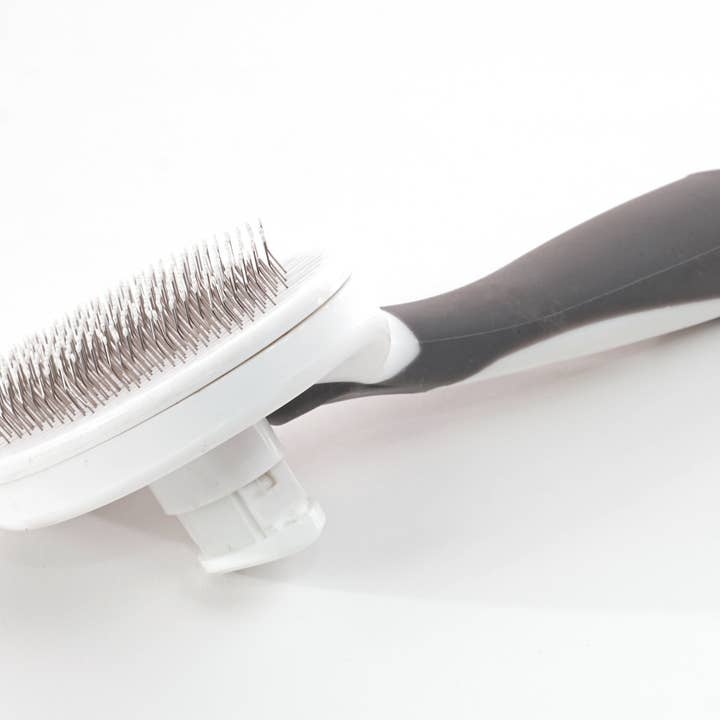 Precious Tails - Wholesale Pet Brush - Cat/Dog - Precious Tails Retractable Slicker Brush11