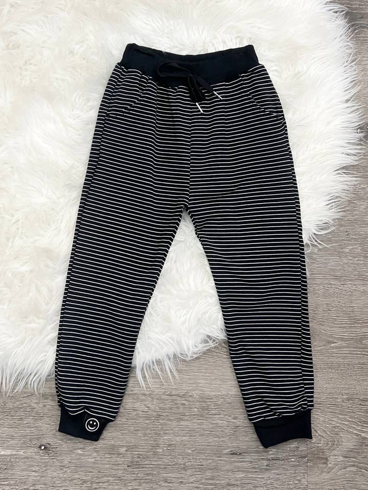 Two Cute Boutique LLC - Wholesale Lounge Sweatpants/Joggers - Kids - Stripe Lounge Pants0