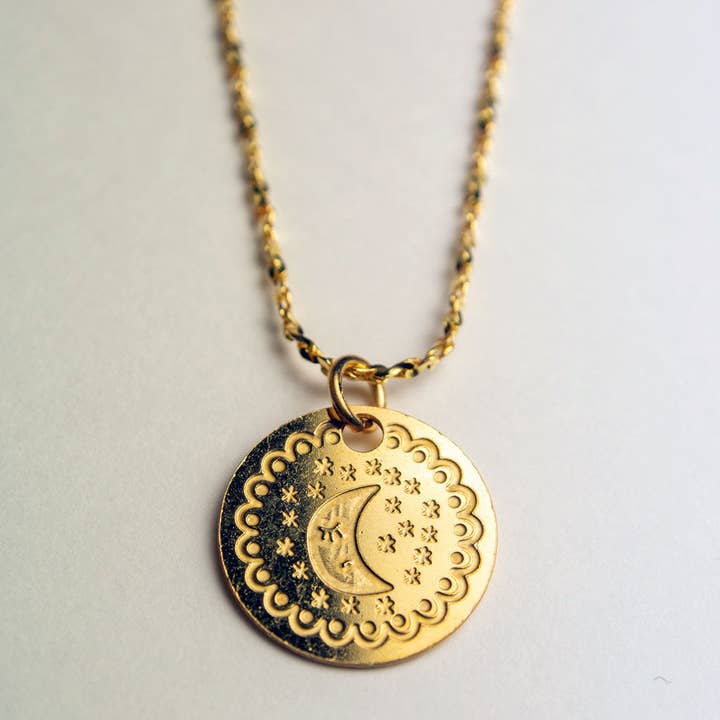Big Medals Necklace gilded with fine gold - made in France for wholesale by Adorabili