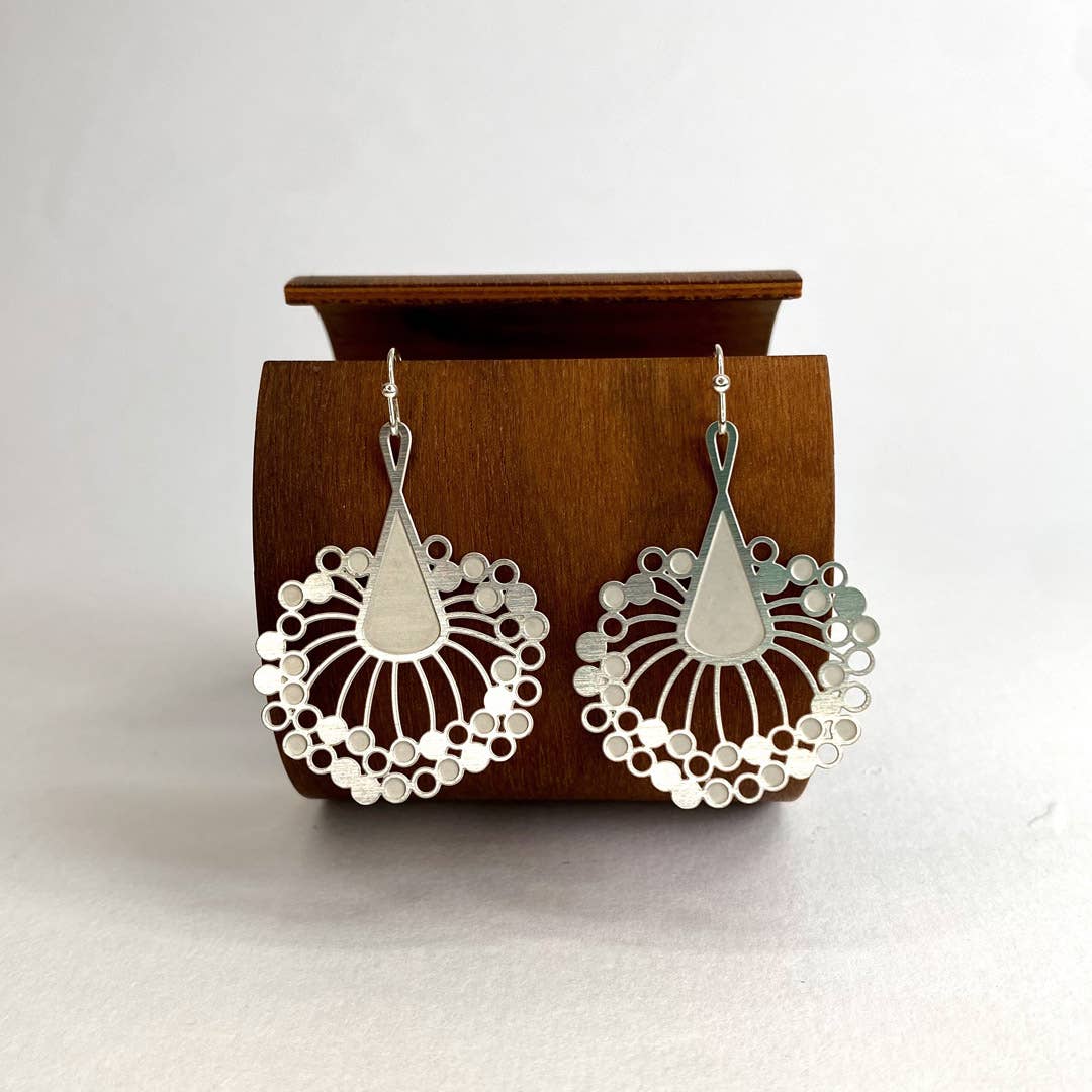 Go Do Good - Wholesale Dangle earrings - Gum Blossom Silver Dangle Earrings