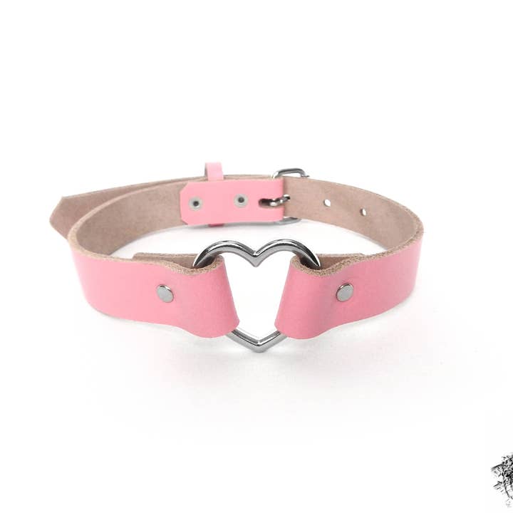 8th Sin - Wholesale Choker/Collar - Pink Leather Heart Ring Choker - Pink Heart Ring Collar