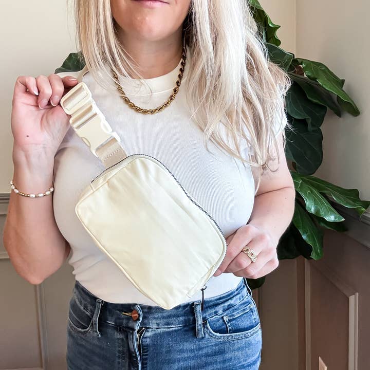 Sunrise Collective - Wholesale Belt Bag - Women's - Waterproof Everyday Nylon Belt Bag in 4 Colors