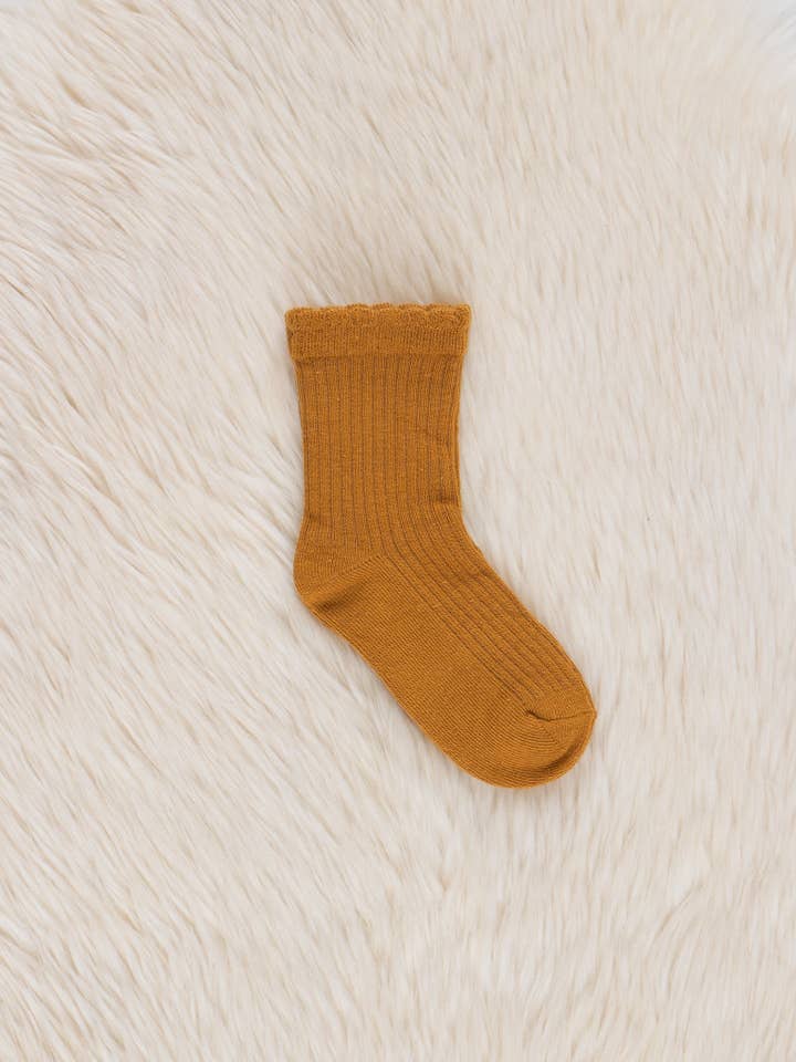 Marie Nicole Clothing - Wholesale Socks - Kids - Scallop Hem Crew Socks