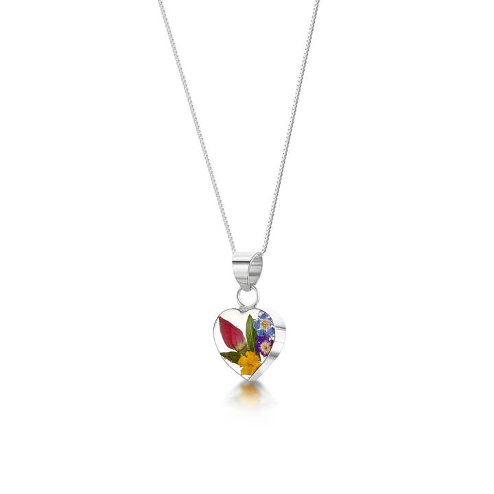 Collier Pendentif Argent - Fleurs Mixtes - Petit Cœur. pour la vente par Shrieking Violet