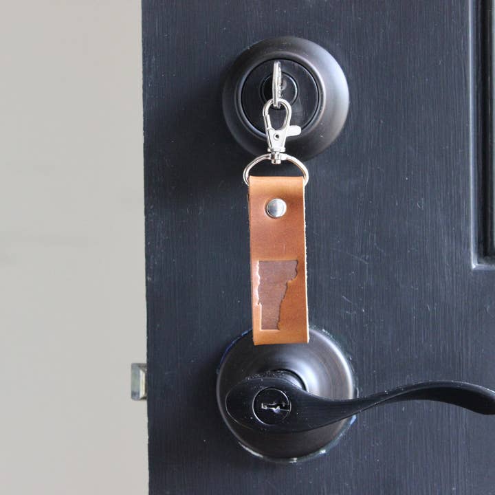 Mermaid and Sailor - Wholesale Keychain - Unisex - Vermont Vt Keychain souvenir skiing traveling gift1