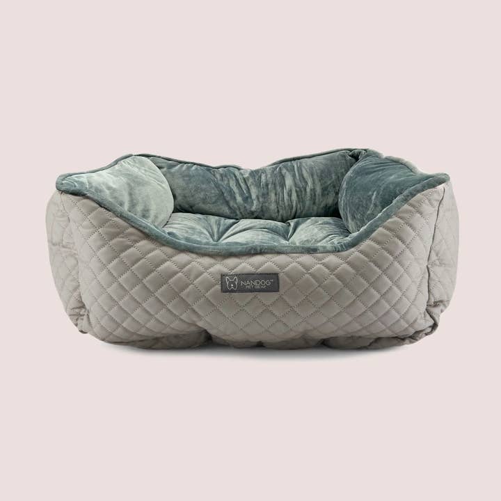 NANDOG Prive Collection, gestepptes veganes Leder, GRAU für den Großhandel von Nandog Pet Gear Florida Authorized Reseller