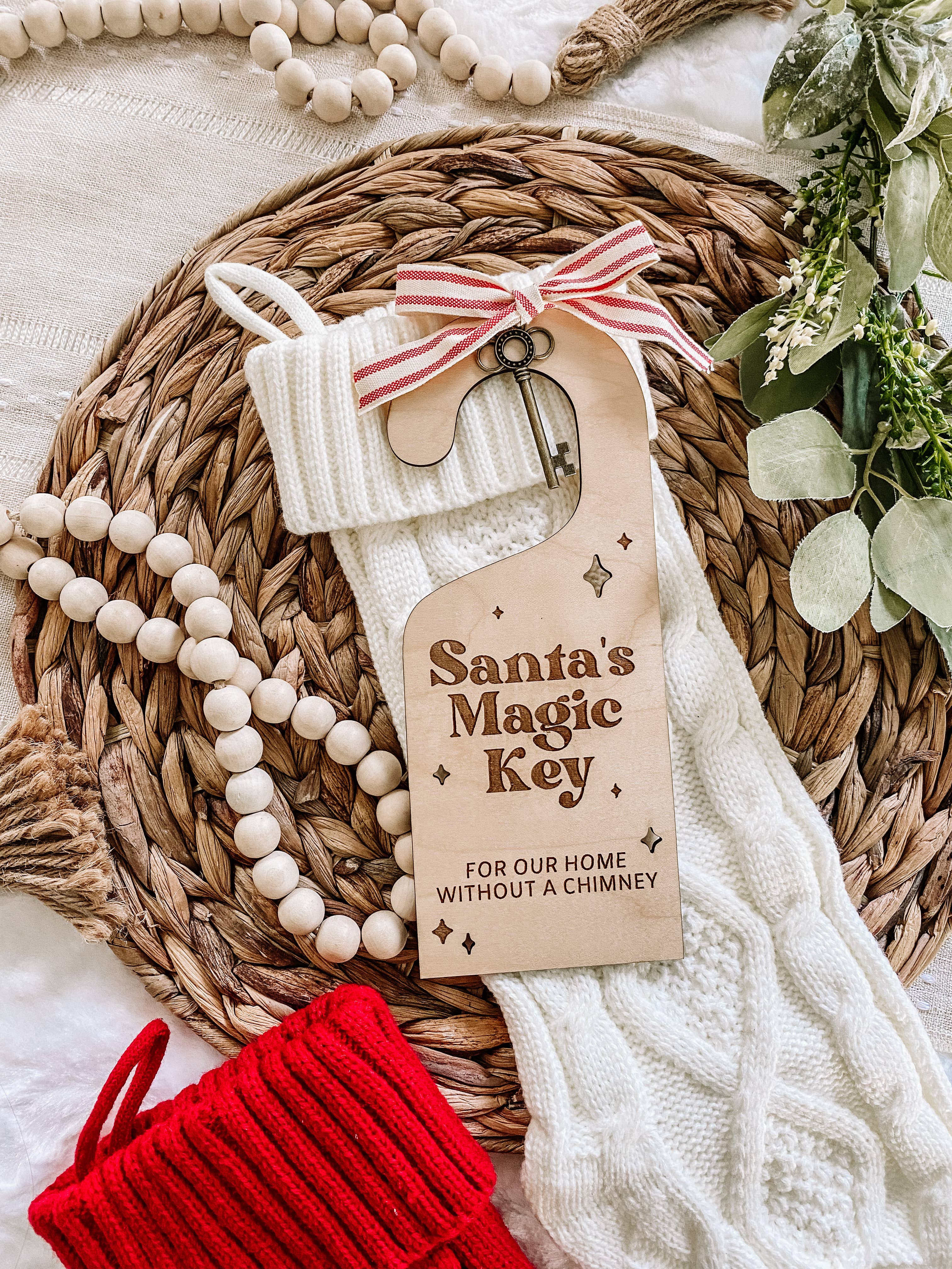 Claire and Bella - Wholesale Christmas Decoration - Kids & Baby - Santa’s Magic Key Door Hanger1