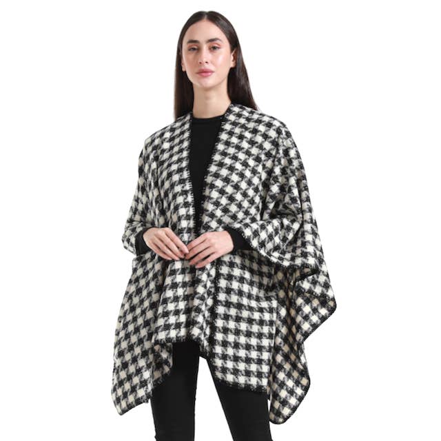 CP23136 Callie Ruana Cape and other Purchase Wholesale fasce capelli. Free Returns & Net 60 Terms on Faire trending on Faire.