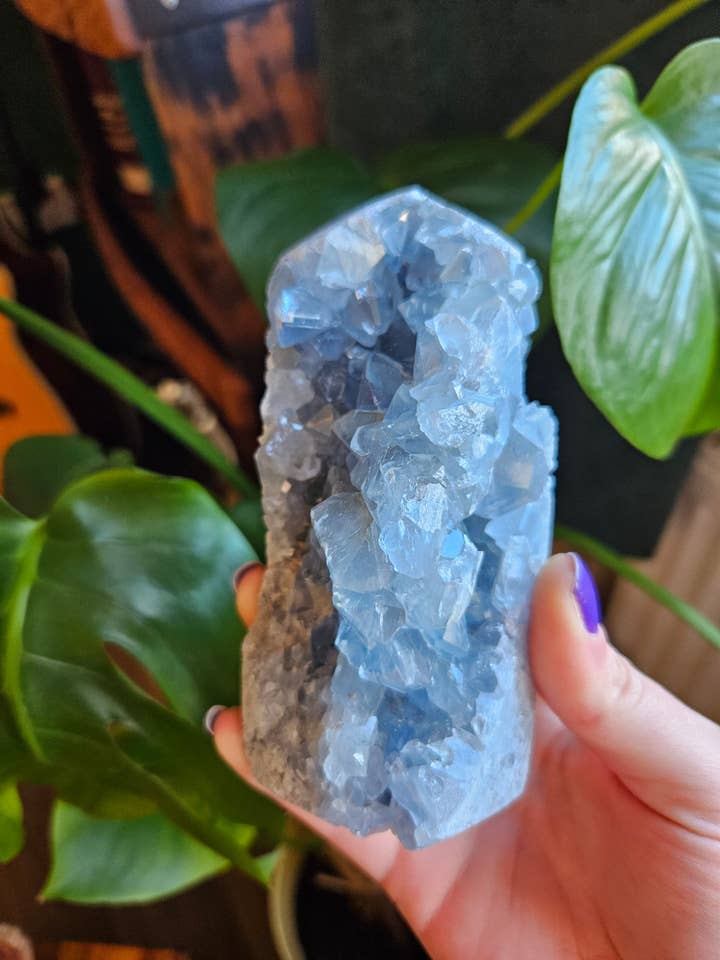 Blauwe Celestiet toren voor wholesale door Little Miss Cosmic