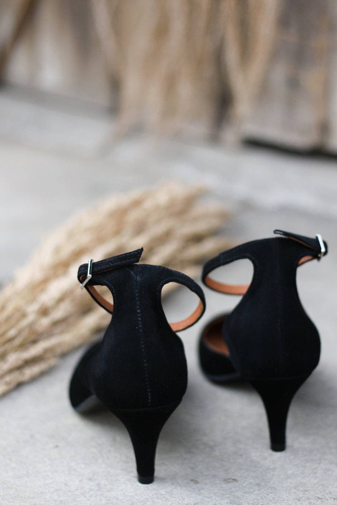 MIUMMASH DAMIAN TOMZIK - Wholesale High Heels - Women's - Handmade Suede heels (6 cm) - Elena - Black 35-424