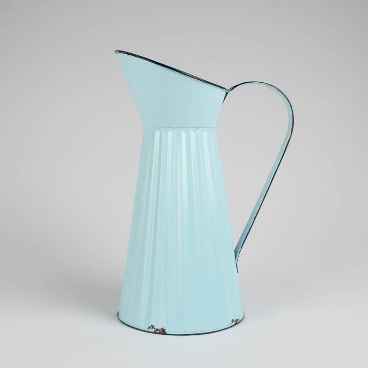 Våfflad vattenkanna i metall för wholesale av Originals International Ltd