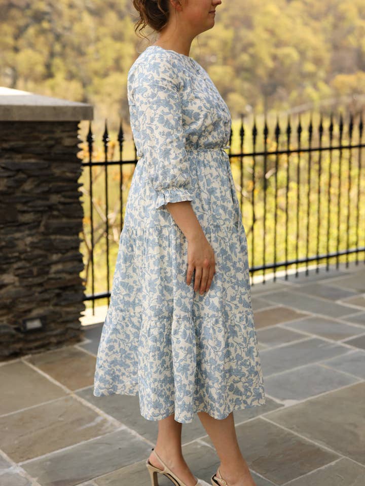 Ada Faye - Wholesale Jurk - Dames - Ada Faye Evelyn Jurk - Lichtblauw | Pre-order Verzending Verwachte Leverdatum 20/81