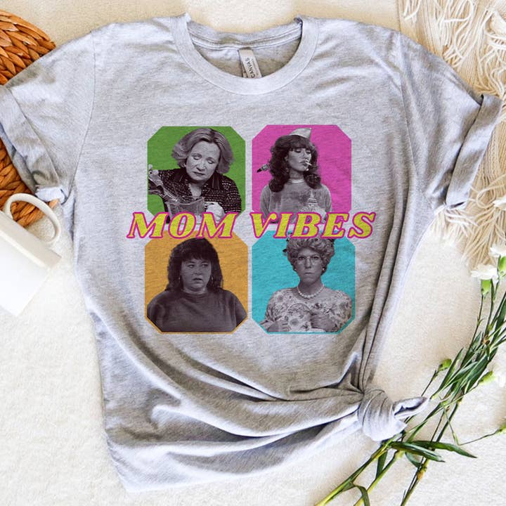 House Of Rodan - Wholesale T-Shirt (Graphic) - Women's - Mom Vibes 90's - Funny Mama Mother's Day Gift T-Shirt1