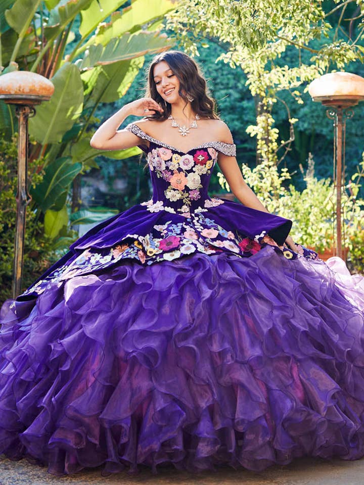 Vestido charro con flores multicolores para venta al por mayor de Petite Adele