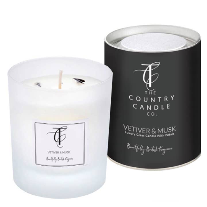Pasteller-Vetiver & Musk 30cl Glaslys for engroshandel hos The Country Candle Co.