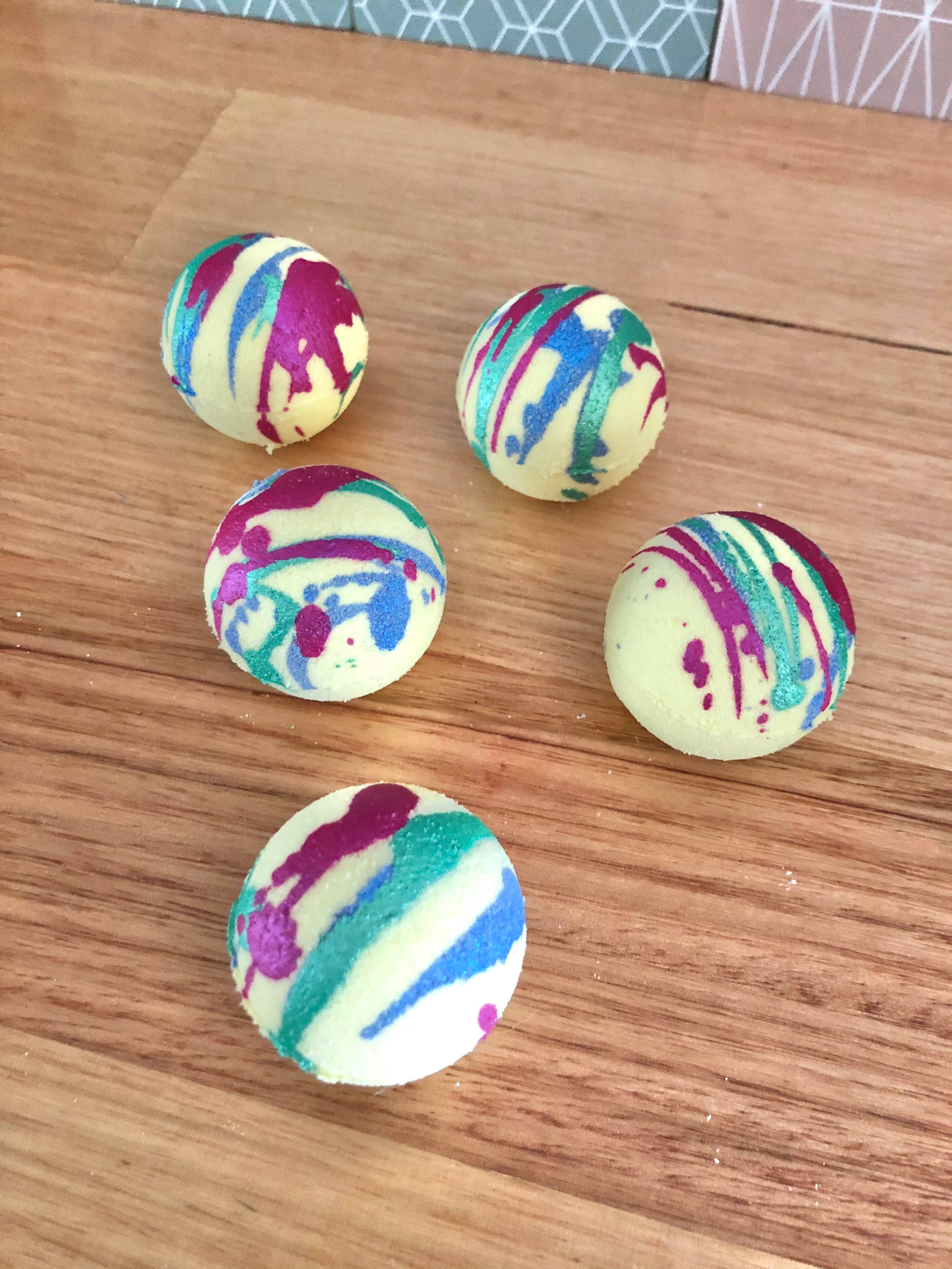 Suave Soaps - Vente Bombe de bain/poudre effervescente pour le bain - Mini bombes de bain artisanales au lait de chèvre8