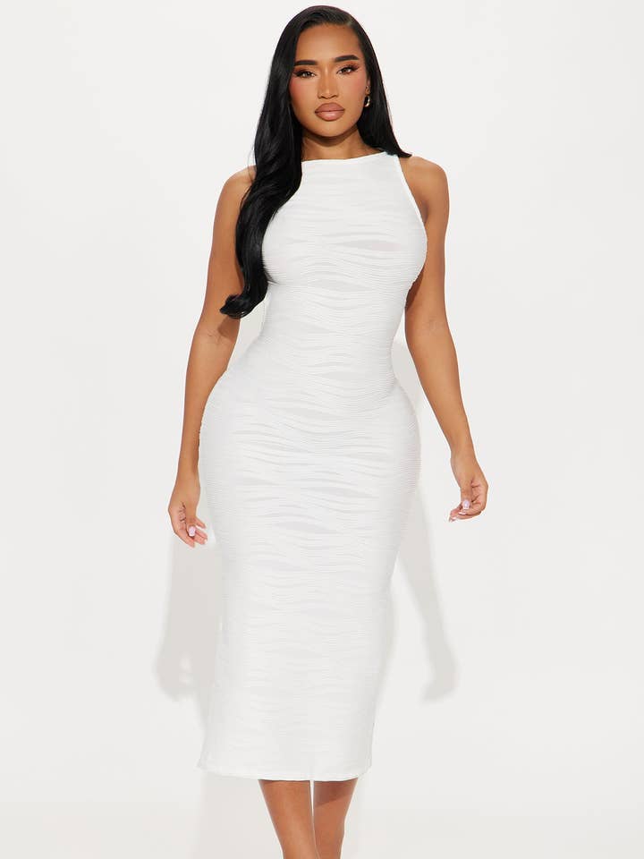 ÄRMLÖS KLÄNNING MED GEOMETRISKT UTSKUREN RYGG för wholesale av 5besties inc