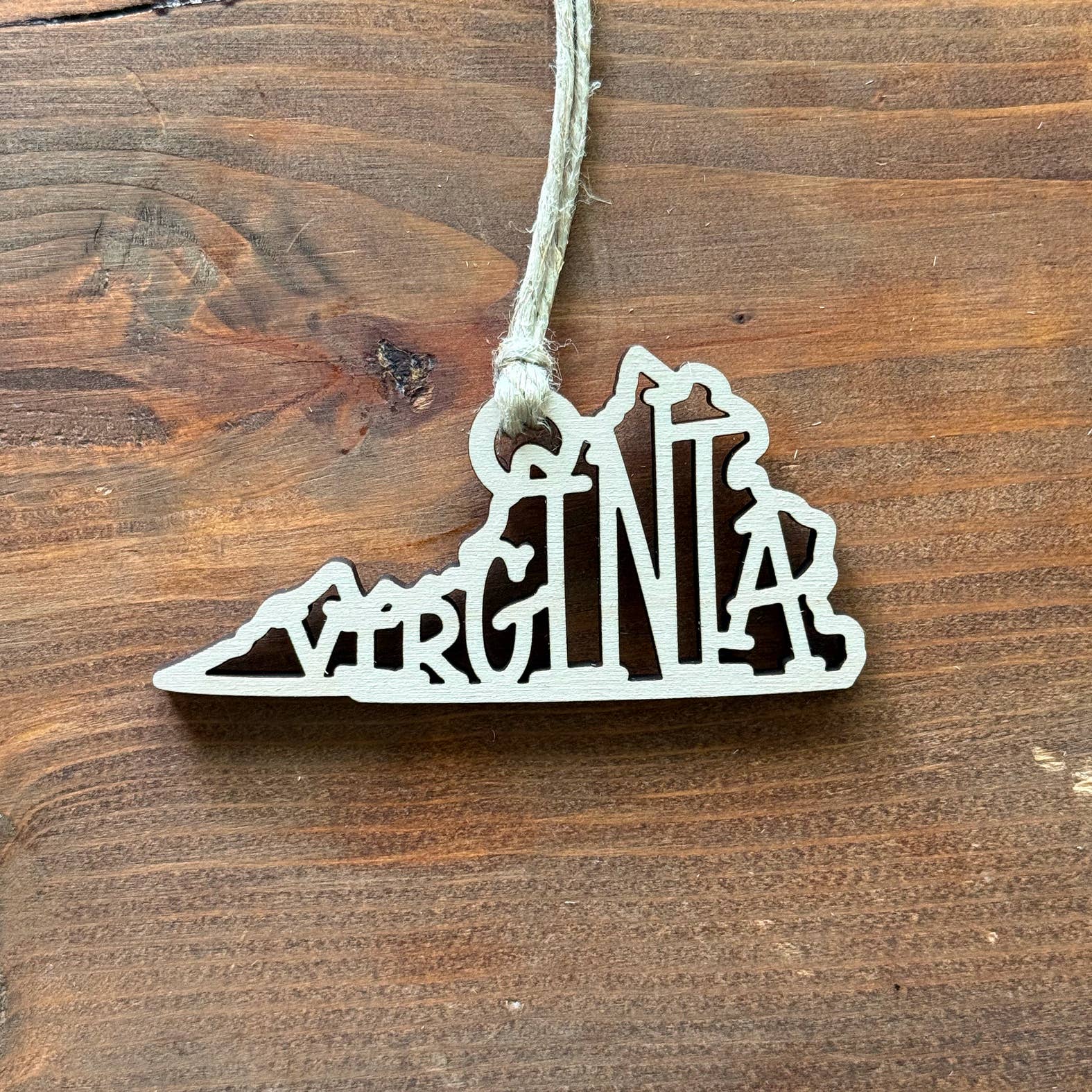 Made by One32 - Wholesale Ornament - Virginia Ornament0