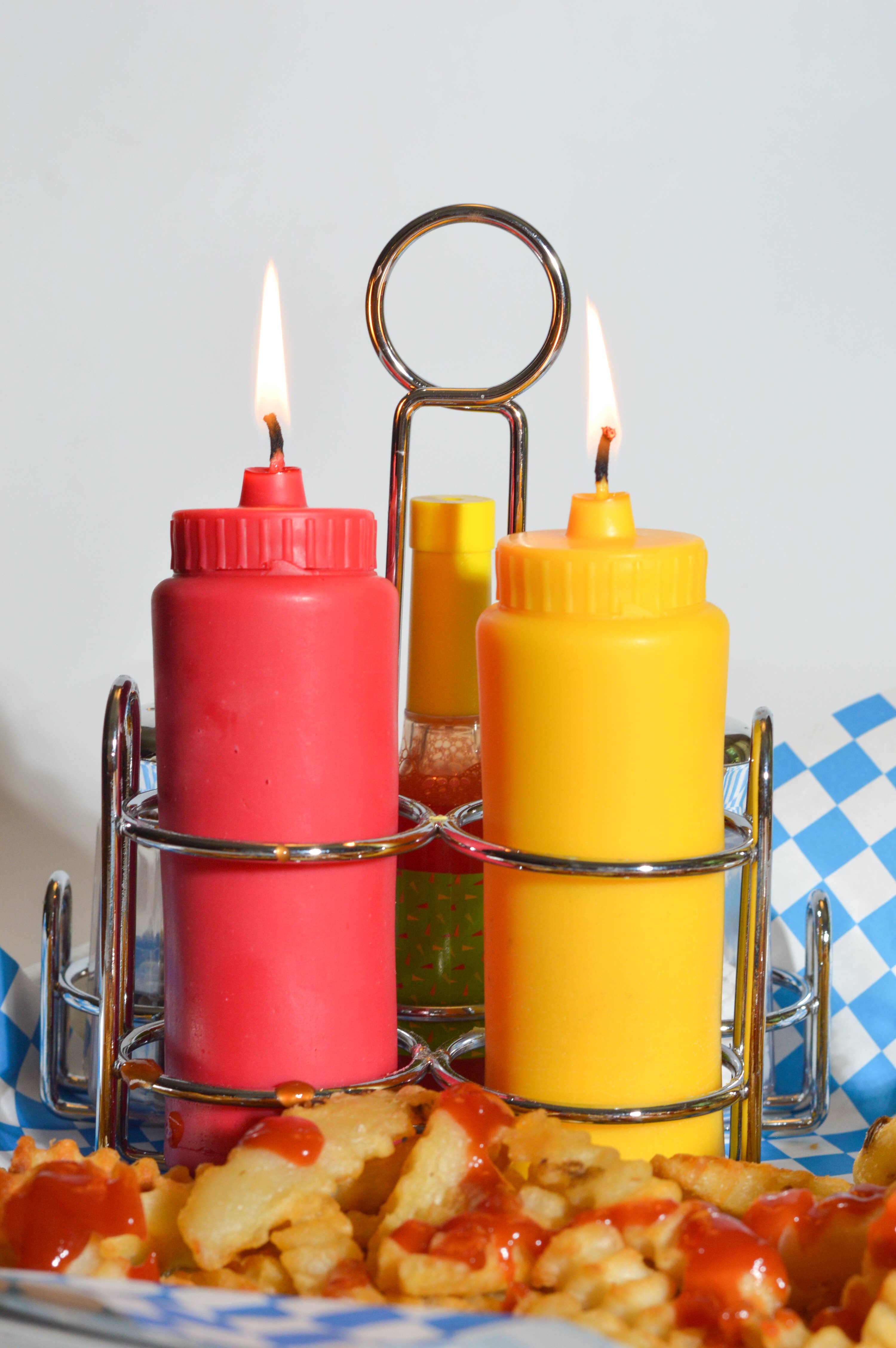 Glow Worm Goods - Wholesale Novelty Candle - Ketchup and Mustard Food Candle Set1