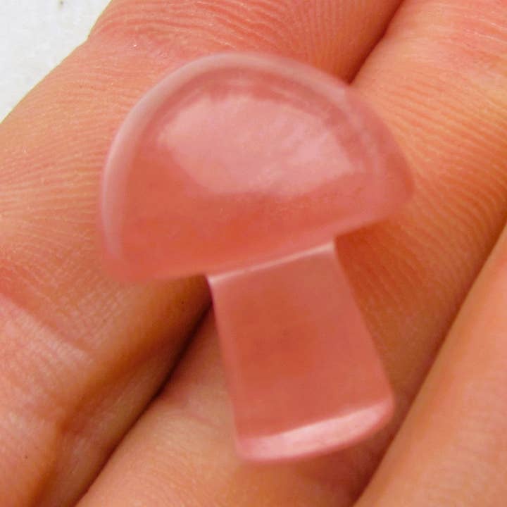 Champignon Quartz fraise pour la vente par Over The Moon